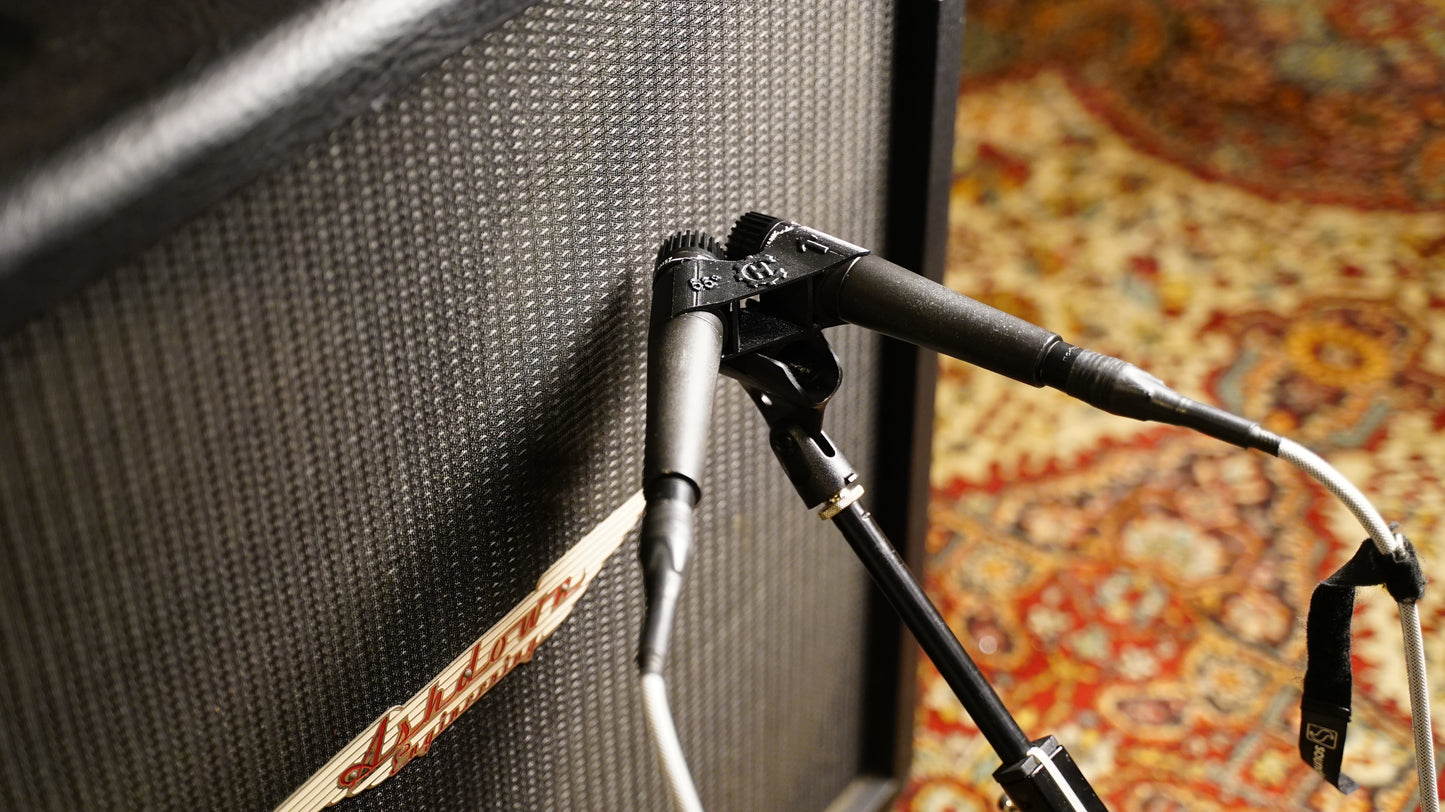 FRED 55 holder for Two Shure 57 microphones